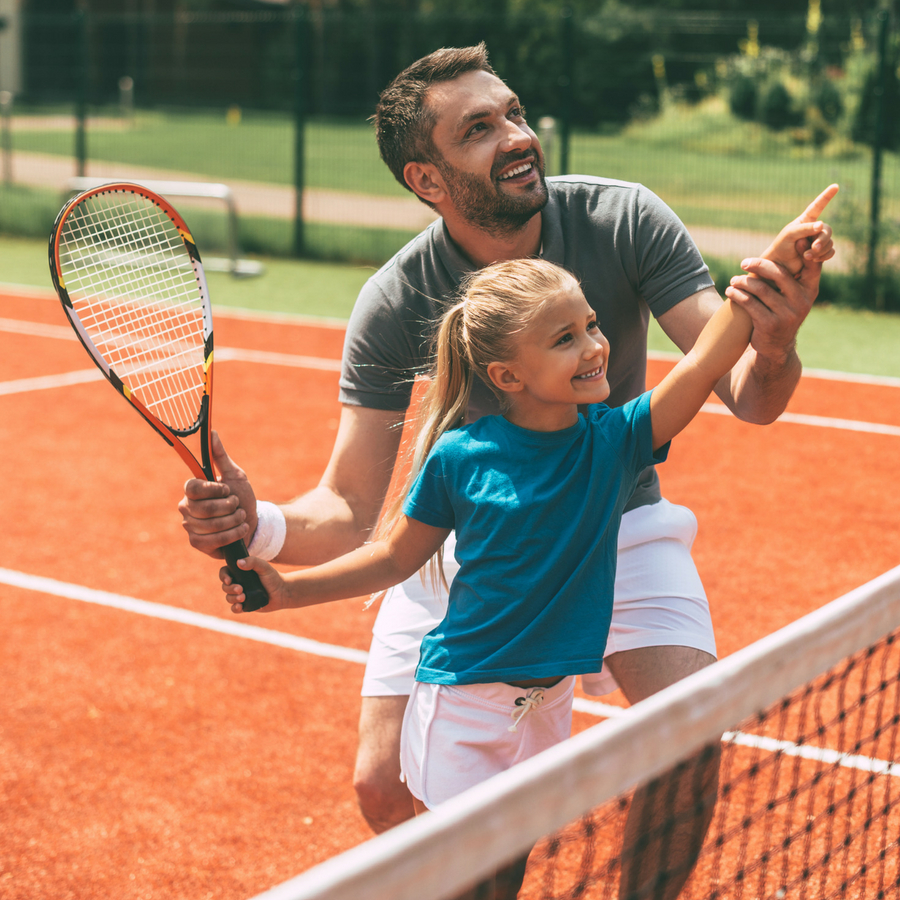 Индивидуальные и групповые занятия по теннису: что выбрать для ребенка?